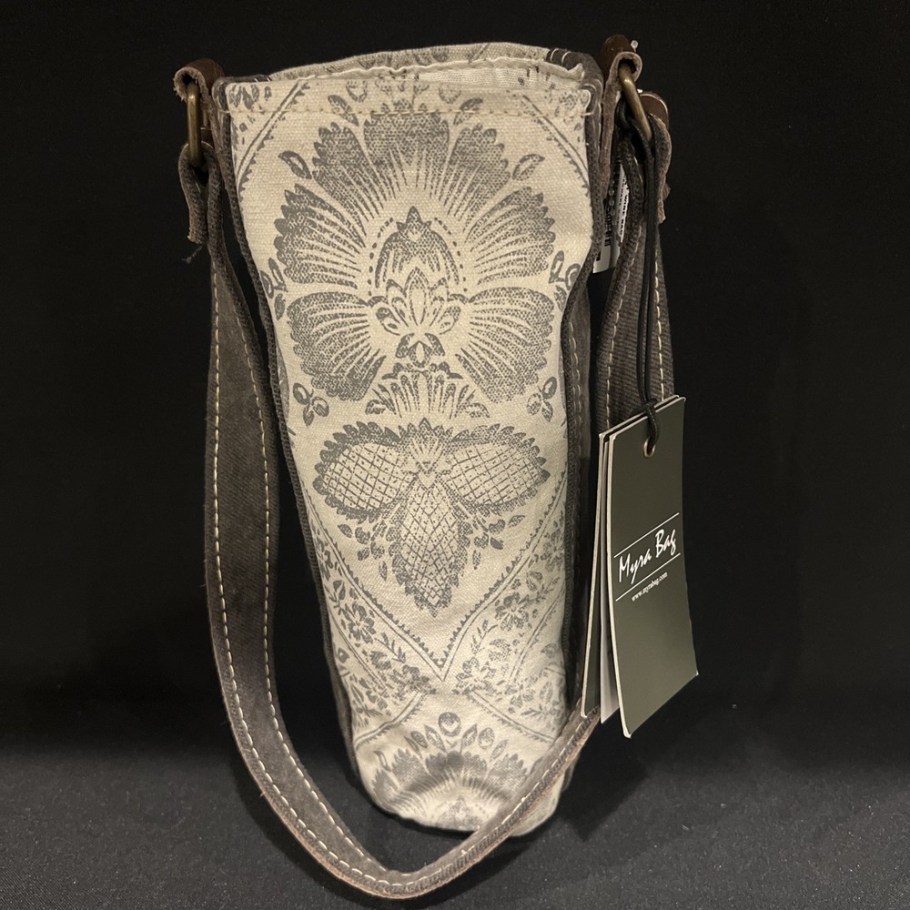 Myra Bag Floral Print Canvas Wine Bottle Holder Carrier S-1064 New With Tags